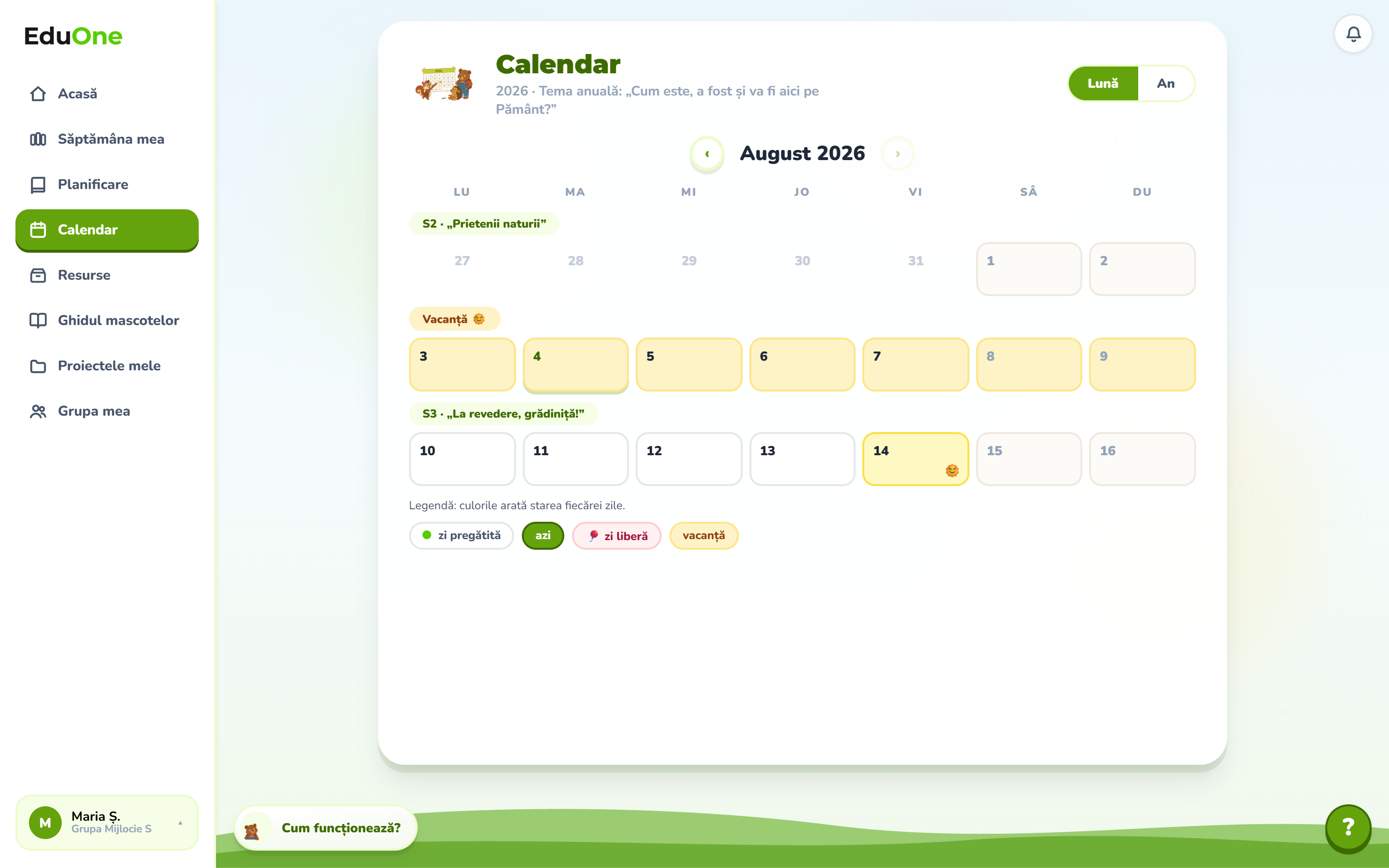 Calendarul lunar cu săptămânile și vacanțele marcate